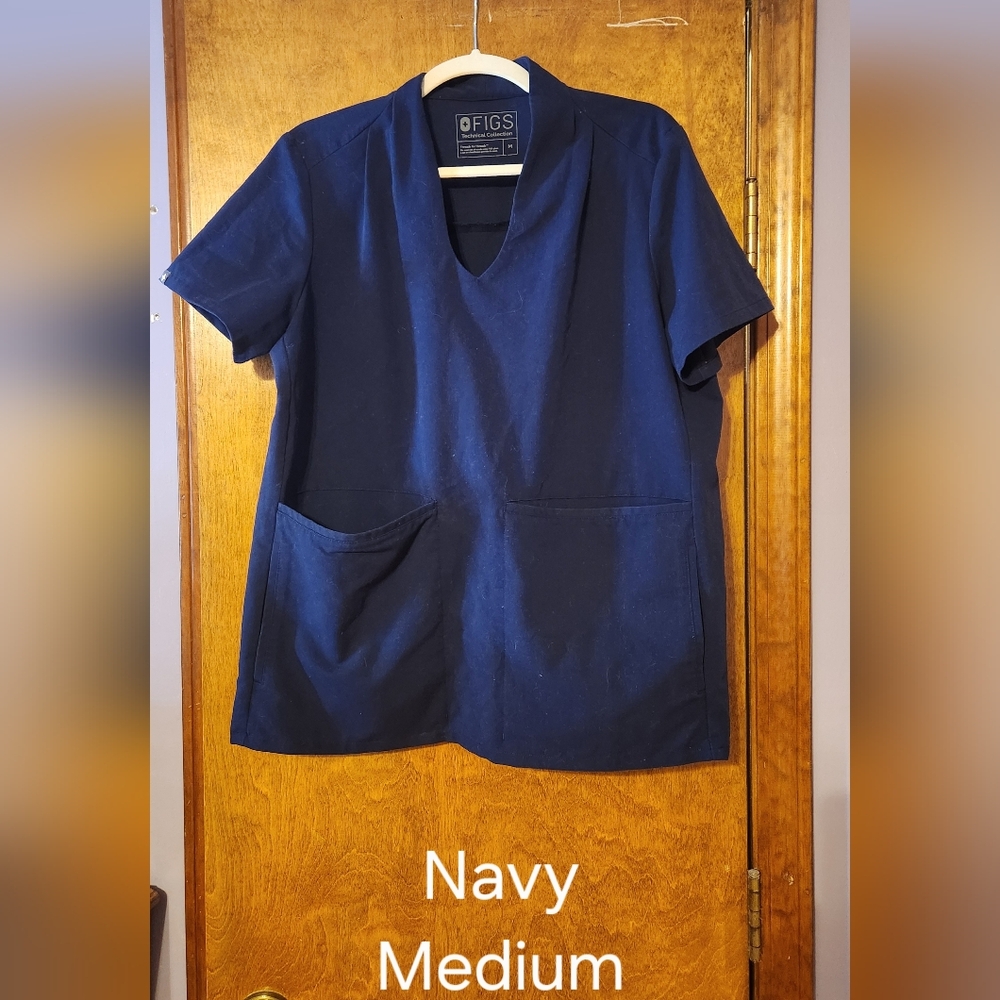 Figs Deep Blue Scrub Top with Dual Pockets